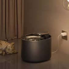 Bebedero Eléctrico Elegante Negro